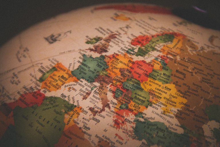 Tarifa británica en la UE en 2026: ¿roaming o eSIM?